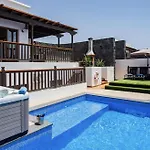 Villa Casa Blanca