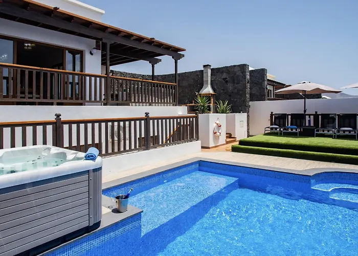 Βίλα Casa Blanca