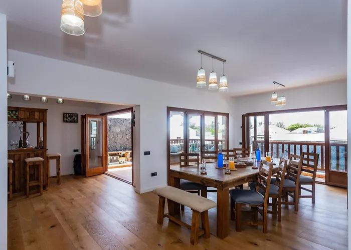 Βίλα Casa Blanca